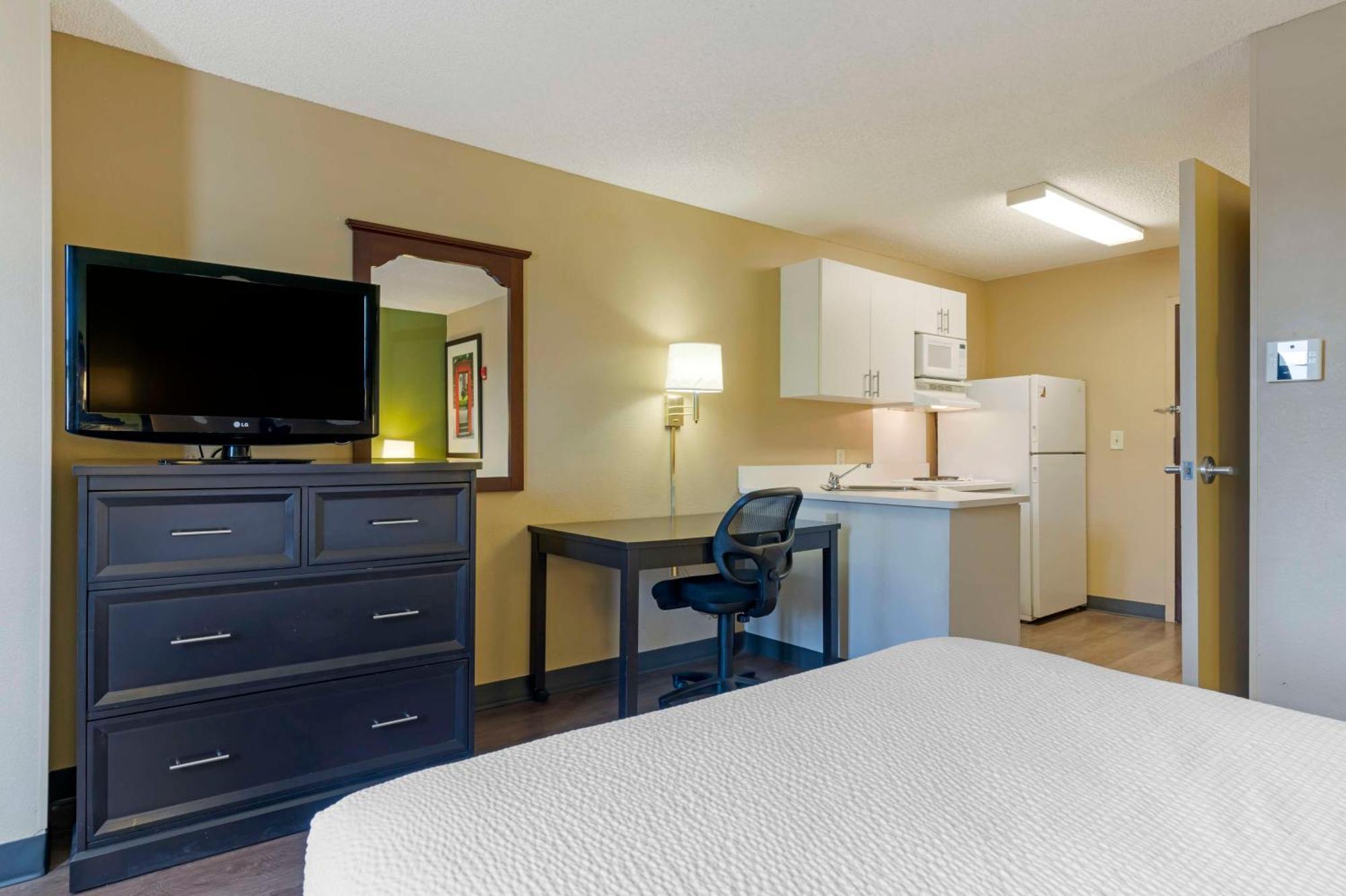 Extended Stay America Suites - Stockton - March Lane Zewnętrze zdjęcie